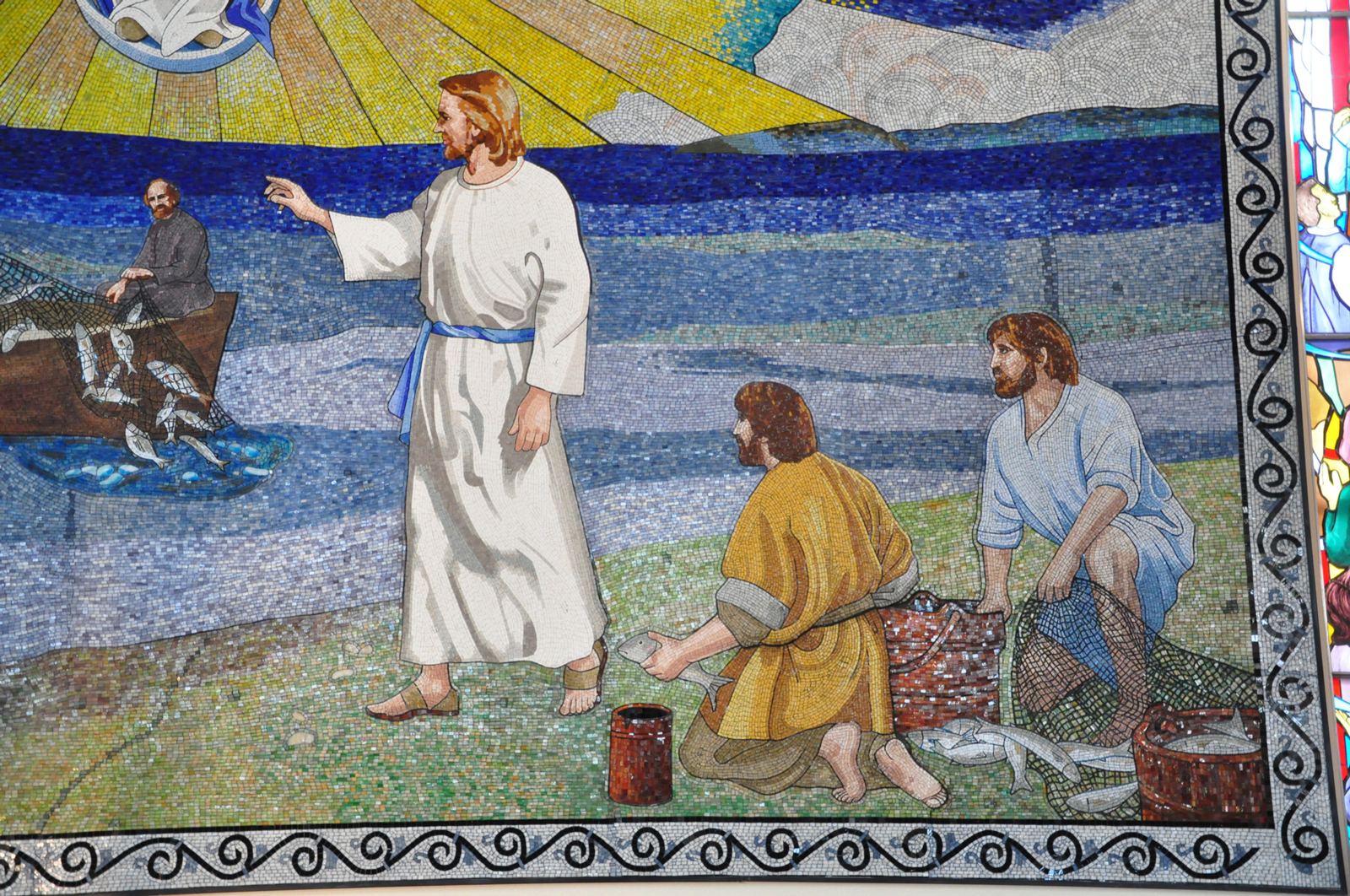 Altar mosaic at Queen of Heaven and Earth Catholic Church, Ploce, Croatia, photo 10