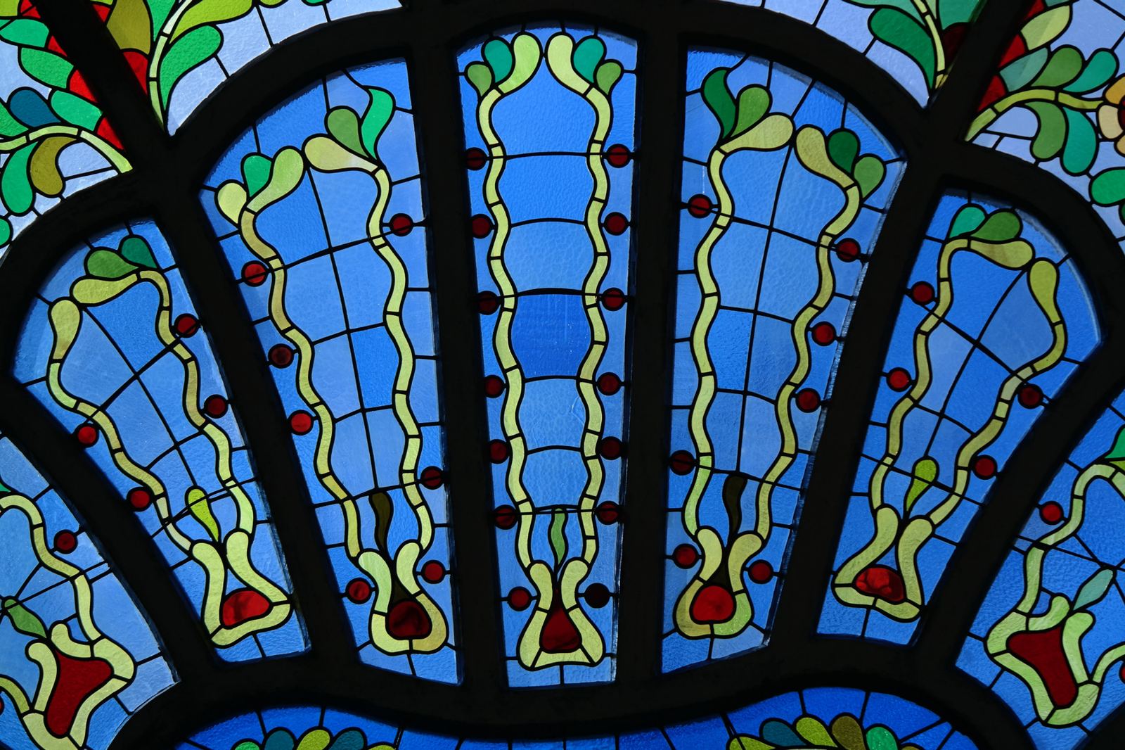 Stained glass restoration at the Jewish Synagogue in Subotica, Serbia, image 7