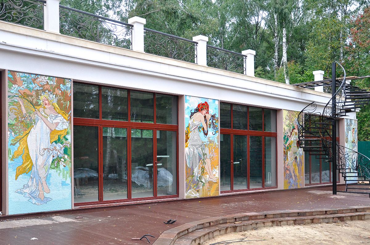 Smalti glass mosaic for a private residence near Moscow, Russia