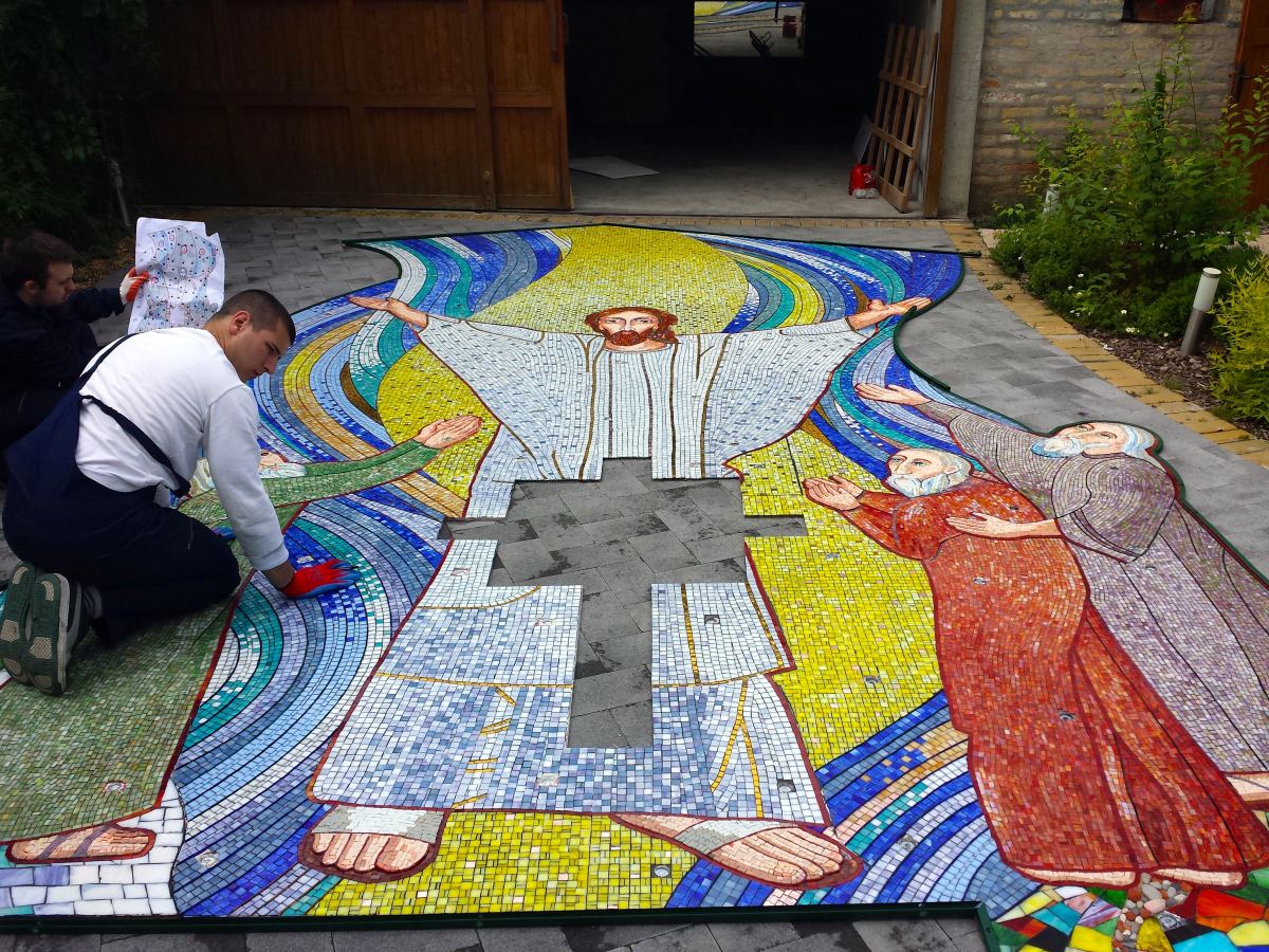Glass mosaic of the Transfiguration of Jesus, photo 4