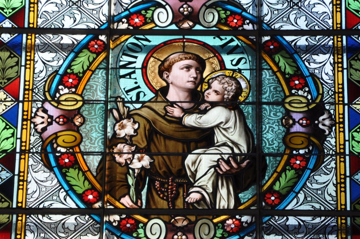 Stained glass at the Cathedral of Saint Teresa of Ávila in Subotica, photo 5
