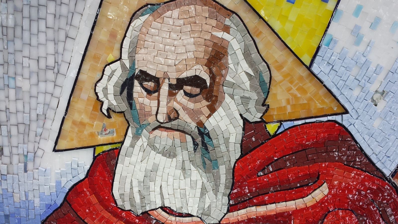 Altar mosaic at Queen of Heaven and Earth Catholic Church, Ploce, Croatia, photo 6