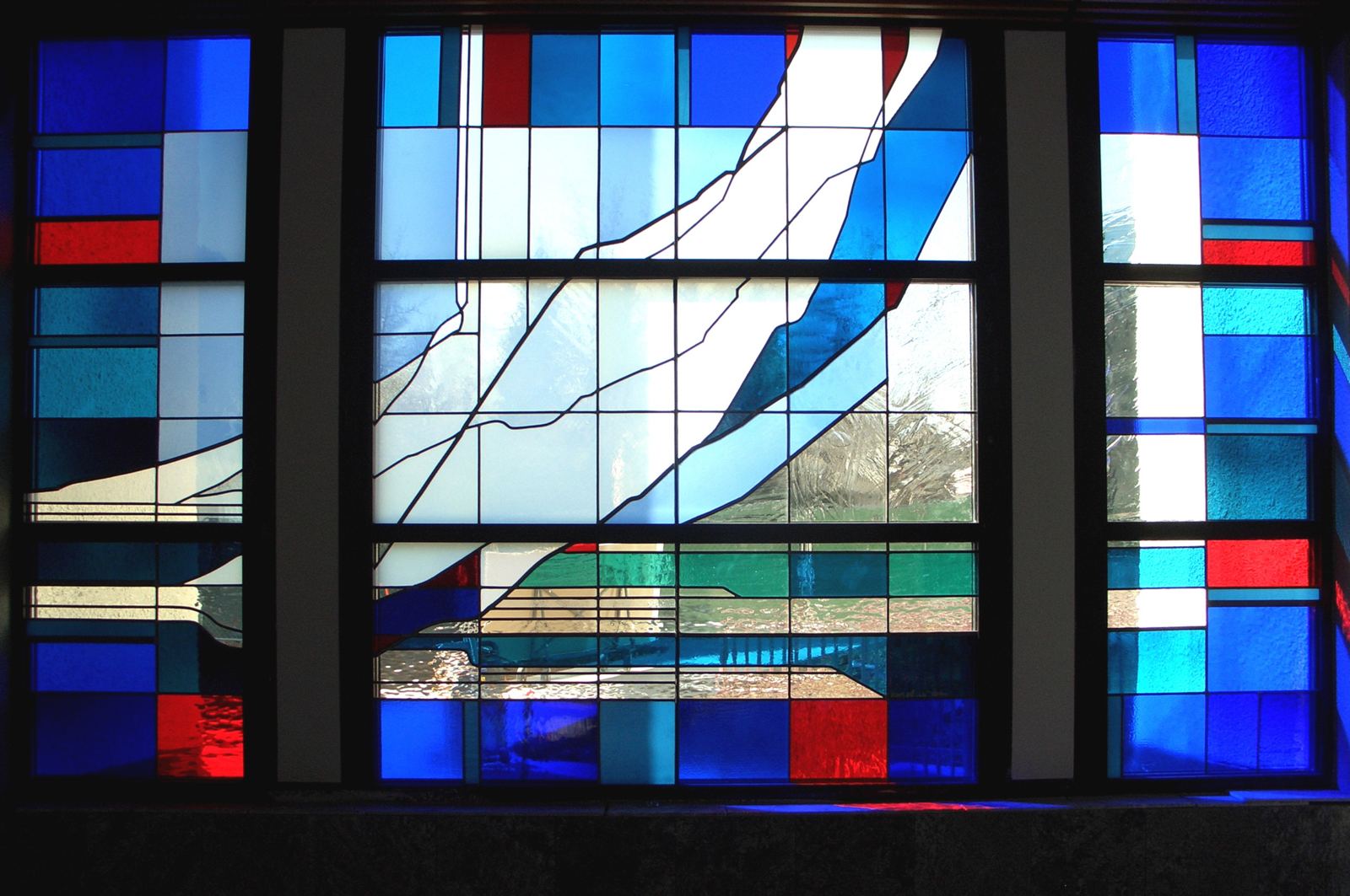 Stained glass at the Adoration Chapel of Risen Christ Church in Denver, photo 3