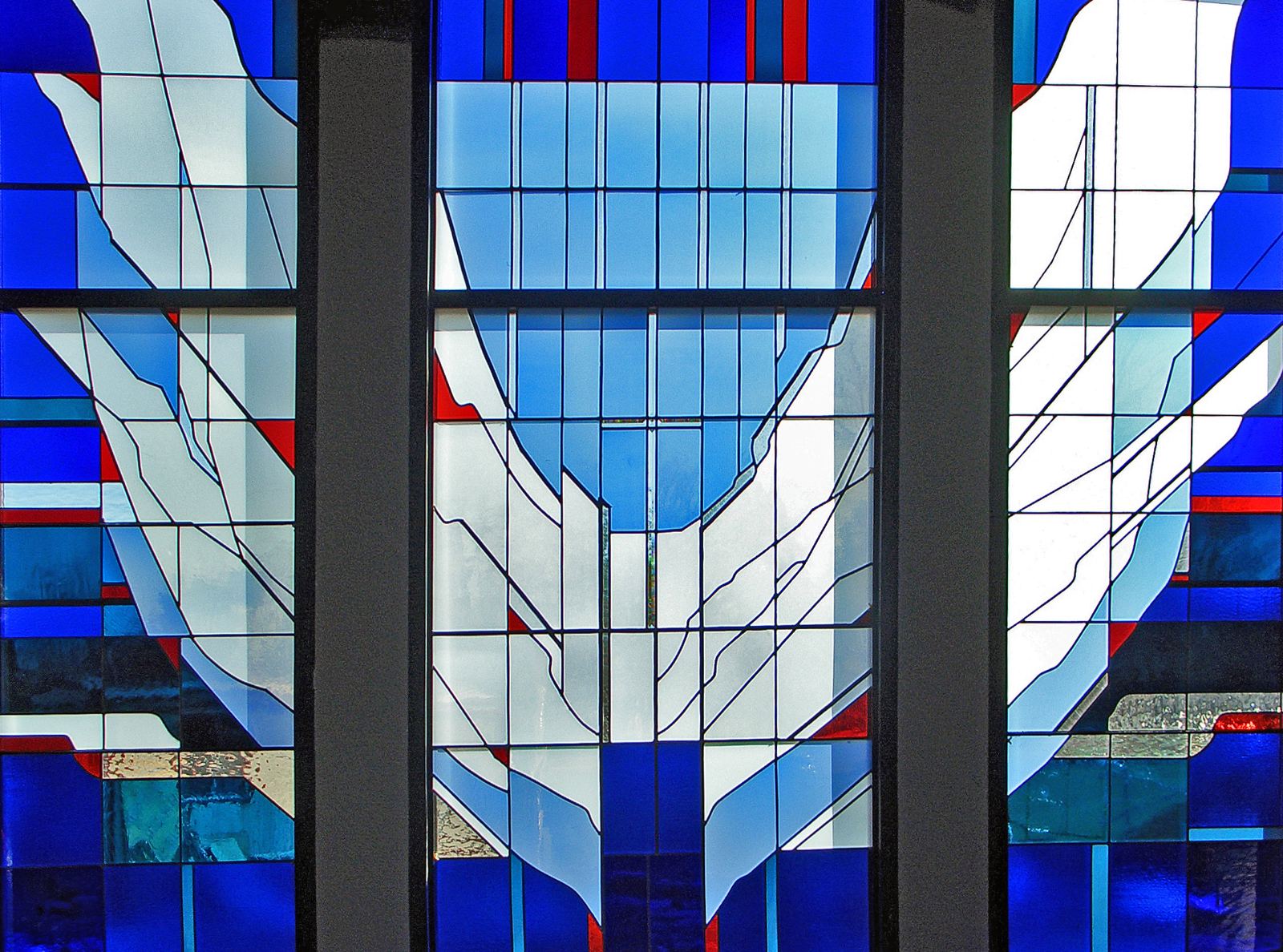 Stained glass at the Adoration Chapel of Risen Christ Church in Denver, photo 7