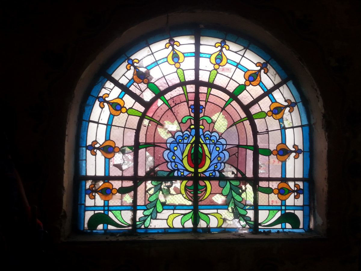 Stained glass restoration at the Jewish Synagogue in Subotica, Serbia, image 9
