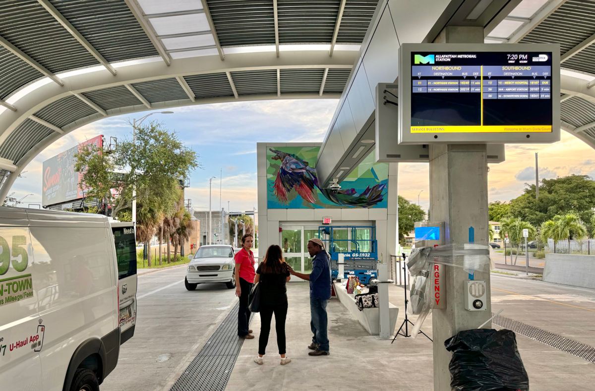 Glass mural at the BRT station in Cutler Bay, Florida
