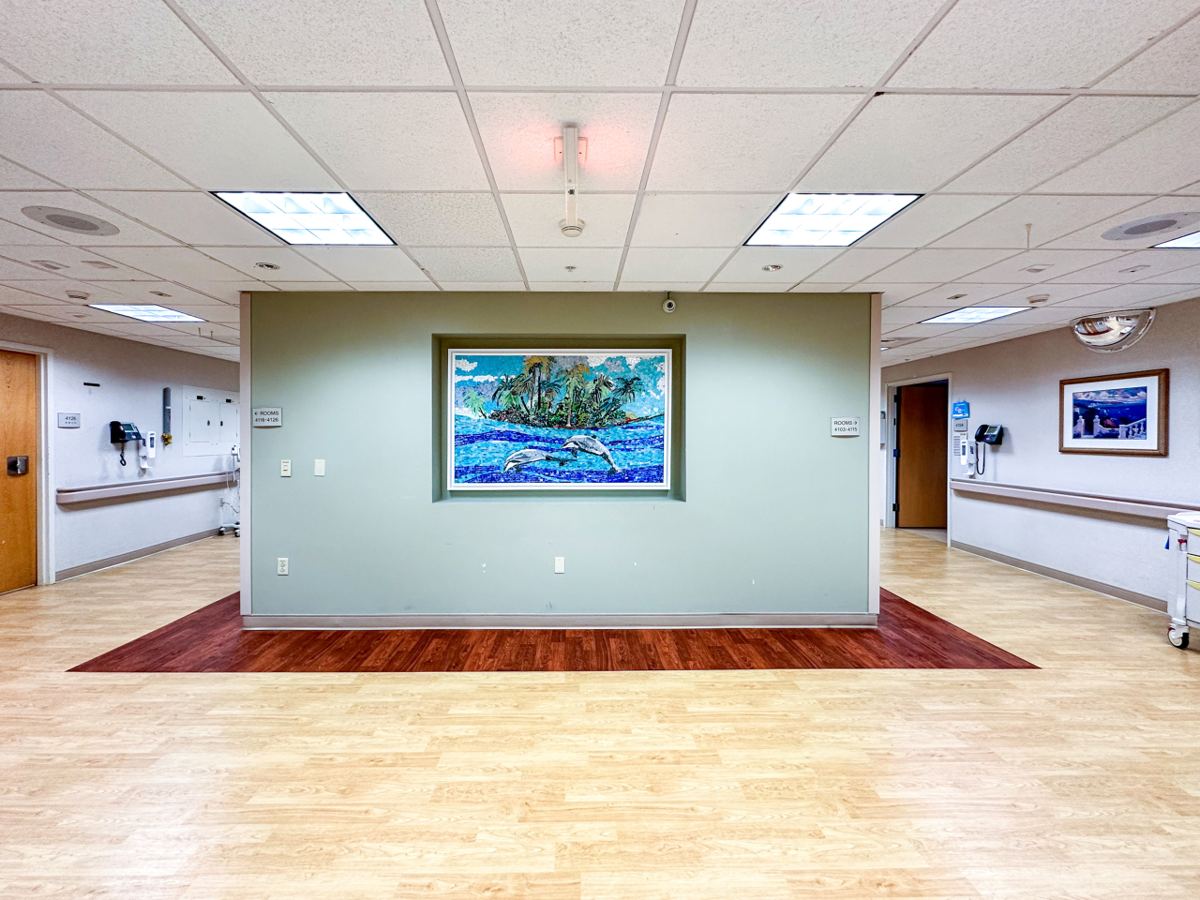 Glass mosaic at Lee Memorial Hospital, Fort Myers