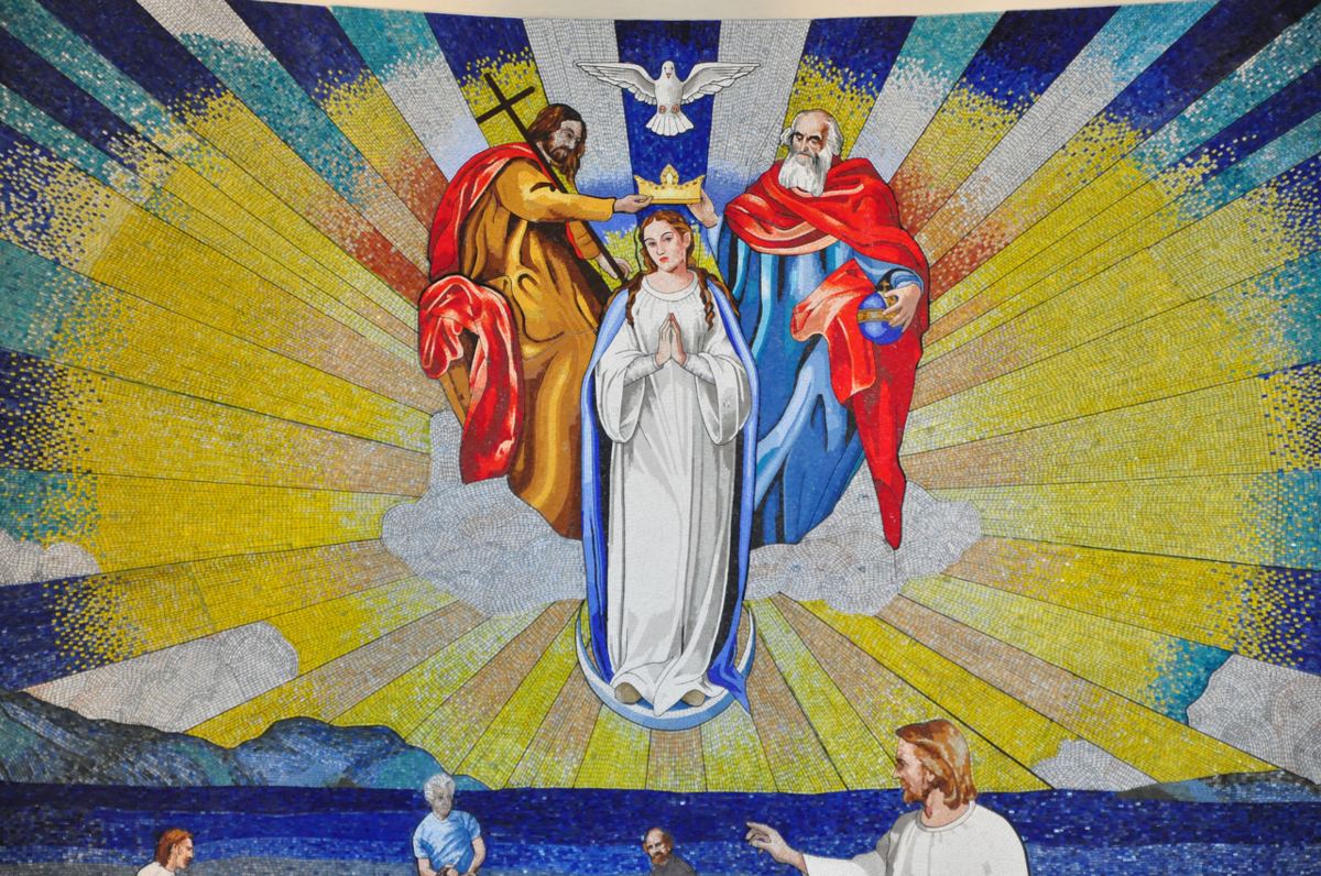 Altar mosaic at Queen of Heaven and Earth Catholic Church, Ploce, Croatia, photo 11