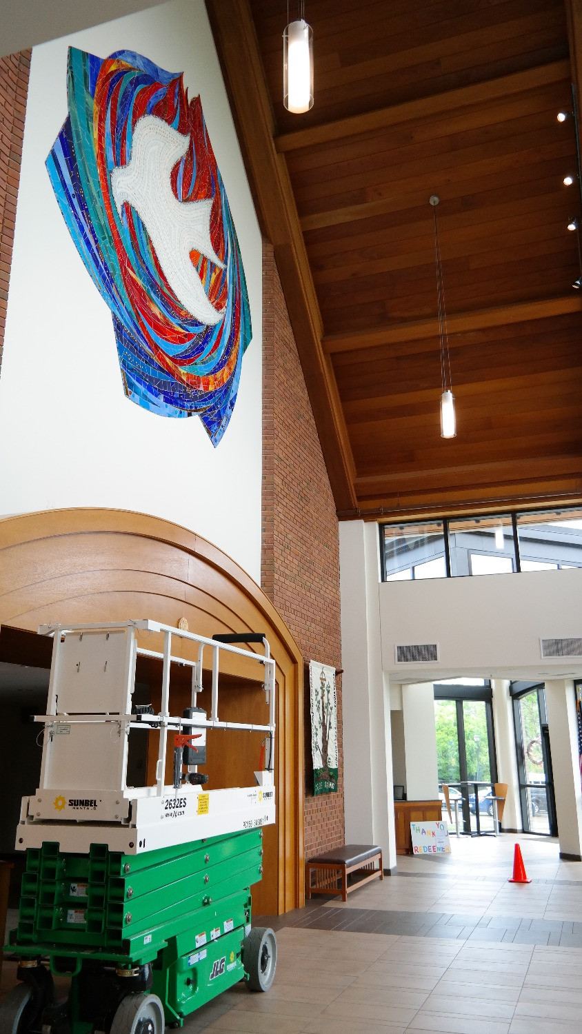Mosaic at Lutheran Church of Redeemer in McLean, Virginia, image 4