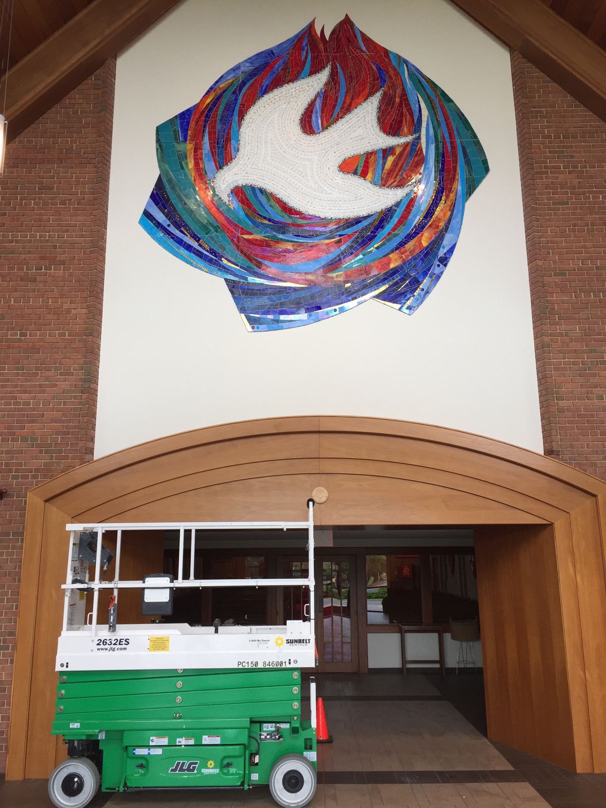 Mosaic at Lutheran Church of Redeemer in McLean, Virginia, image 10