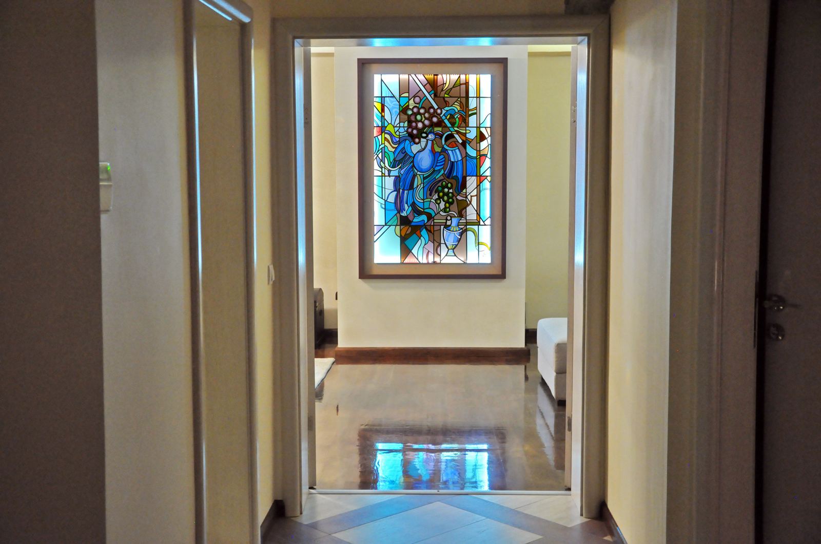 Stained glass for a private residence by Apperlo Art, image 1