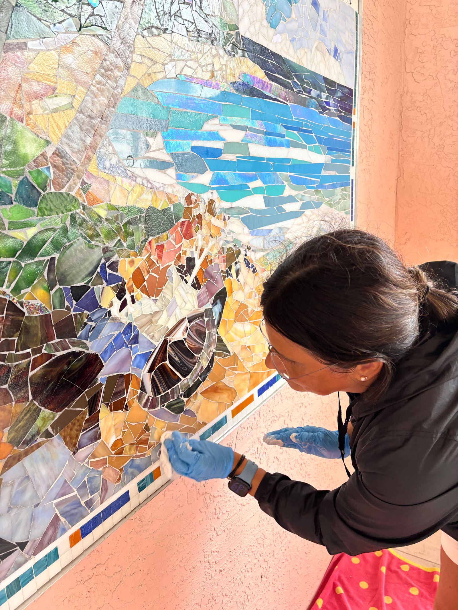 Glass mosaic mural for Barefoot Beach Club, photo 1
